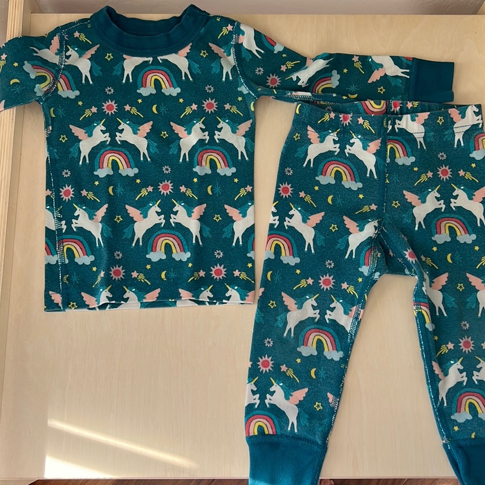 Hannah Andersson Unicorn Pajamas 2T